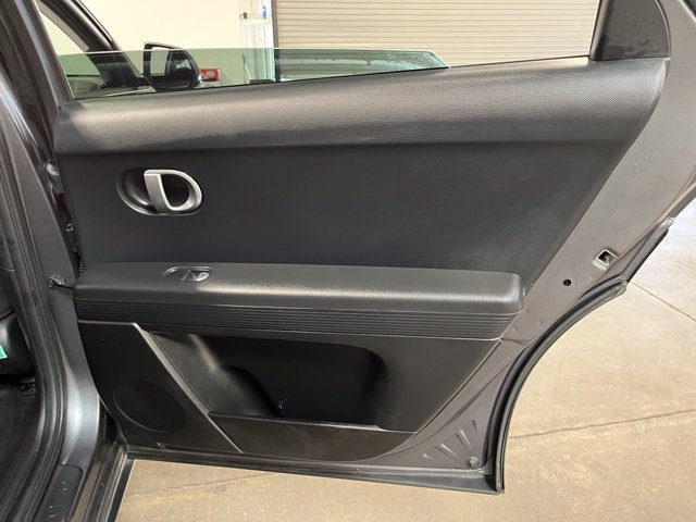Used 2024 Hyundai Ioniq 5 SEL AWD/4WD image 16