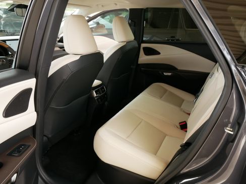 Used 2024 Lexus RX 350 Premium w/ Convenience Package FWD image 22