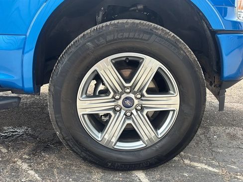 Used 2019 Ford F150 XLT w/ Equipment Group 302A Luxury AWD/4WD image 10