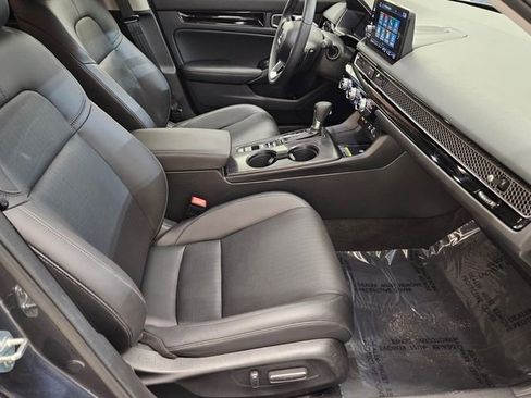 Used 2024 Honda Civic Touring image 19