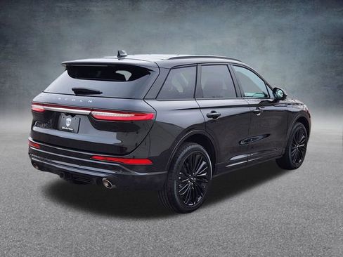 New 2025 Lincoln Corsair Reserve w/ Equipment Group 202A image 7