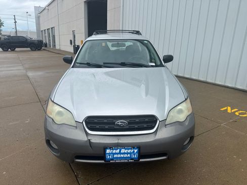 Used 2007 Subaru Outback 2.5i w/ Popular Equipment Group 2A AWD/4WD image 3