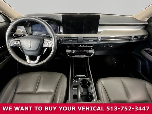 Used 2024 Lincoln Corsair FWD image 7