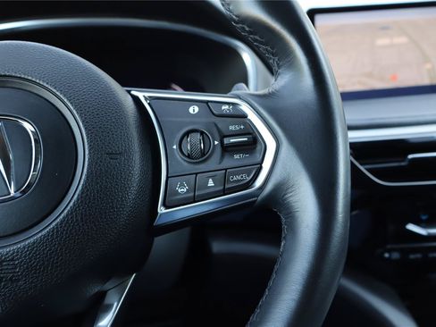 Used 2023 Acura MDX SH-AWD w/ Technology Package image 17