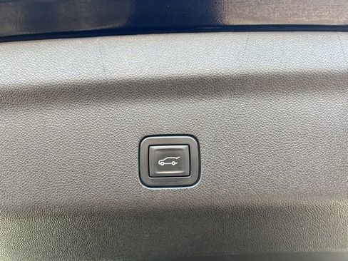 Certified 2024 Chevrolet Suburban RST w/ Luxury Package image 29