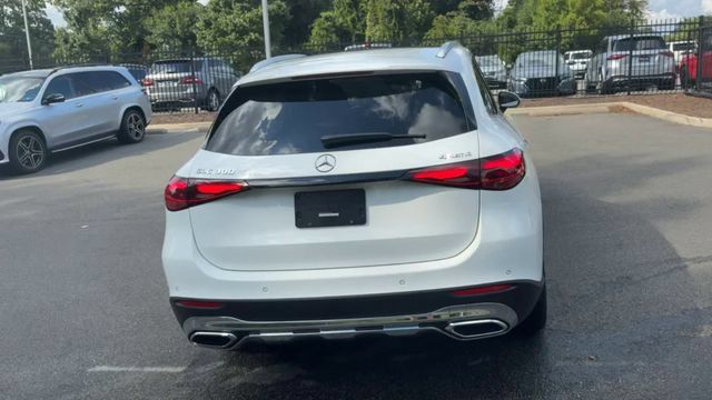 Used 2026 Mercedes-Benz GLC 300 4MATIC image 9