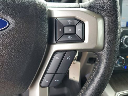 Used 2020 Ford F350 Lariat AWD/4WD image 21