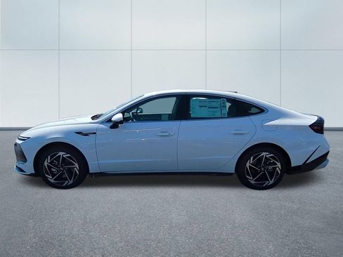 New 2026 Hyundai Sonata SEL FWD image 3