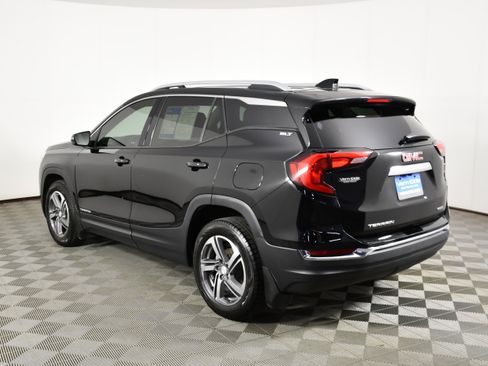 Used 2020 GMC Terrain SLT w/ Preferred Package AWD/4WD image 8