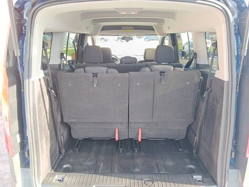 Used 2017 Ford Transit Connect XL image 8