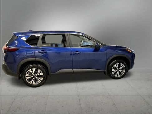 Used 2023 Nissan Rogue SV AWD/4WD image 6