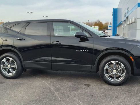 Certified 2023 Chevrolet Blazer LT w/ Driver Confidence Package image 9