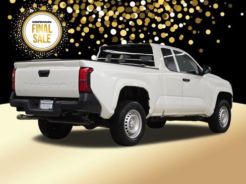 Used 2024 Toyota Tacoma SR image 6