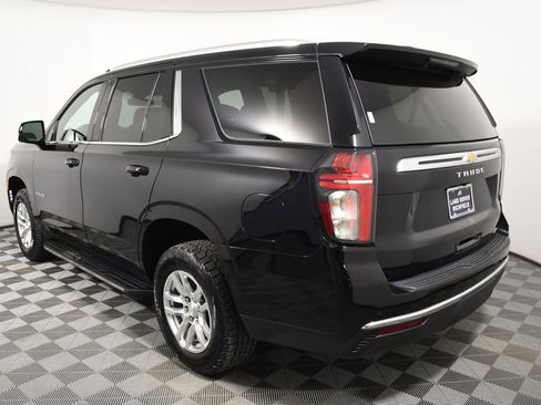 Used 2022 Chevrolet Tahoe LT w/ Luxury Package AWD/4WD image 4
