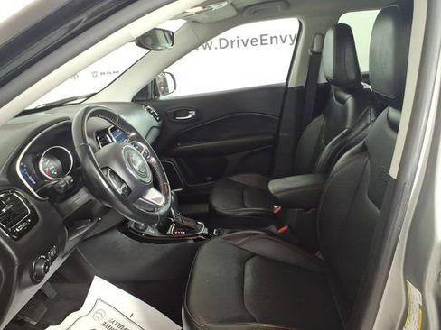 Used 2021 Jeep Compass Limited AWD/4WD image 12