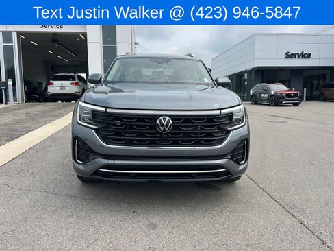 Certified 2024 Volkswagen Atlas SEL Premium R-Line AWD/4WD image 2