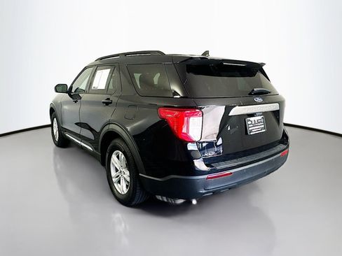 Used 2021 Ford Explorer XLT RWD image 5