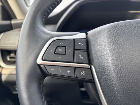 Used 2024 Toyota Grand Highlander Limited image 13
