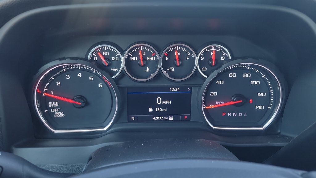 Used 2022 Chevrolet Silverado 1500 LT AWD/4WD image 21