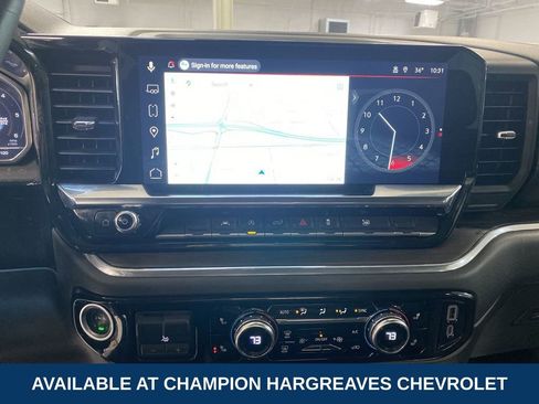 Certified 2025 GMC Sierra 1500 SLT image 18