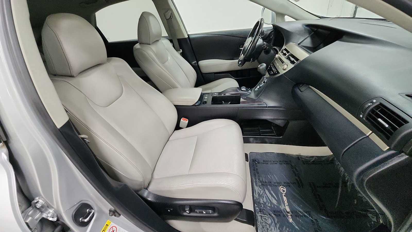 Used 2015 Lexus RX 450h AWD image 30
