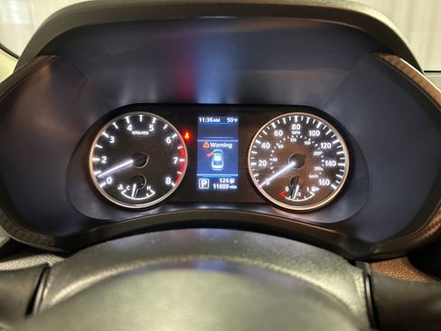 Used 2025 Nissan Sentra S FWD image 14