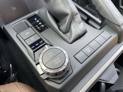 New 2026 Toyota 4Runner Limited image 42