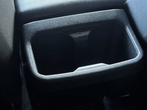 Used 2021 Toyota Tacoma TRD Sport w/ Technology Package image 16