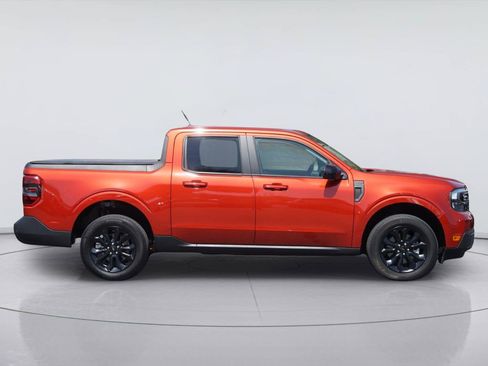 Used 2024 Ford Maverick Lariat w/ Black Appearance Package FWD image 5