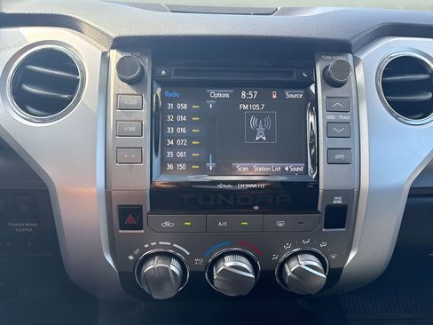Used 2019 Toyota Tundra SR5 w/ SR5 Upgrade Package RWD image 18