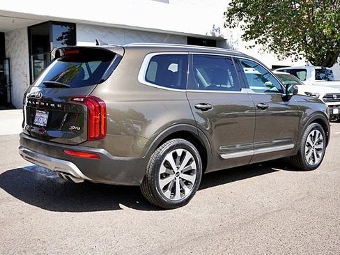 Used 2021 Kia Telluride S FWD image 8