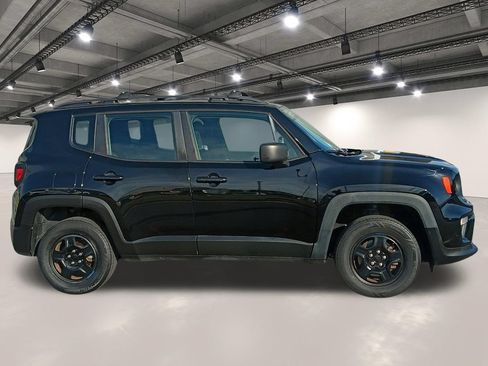 Used 2020 Jeep Renegade Sport w/ UConnect 7.0 Group AWD/4WD image 17