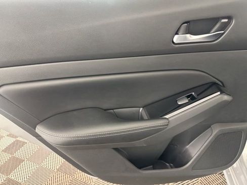 Used 2023 Nissan Altima 2.5 SL image 21