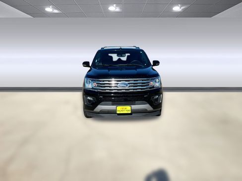 Used 2021 Ford Expedition Max XLT image 6