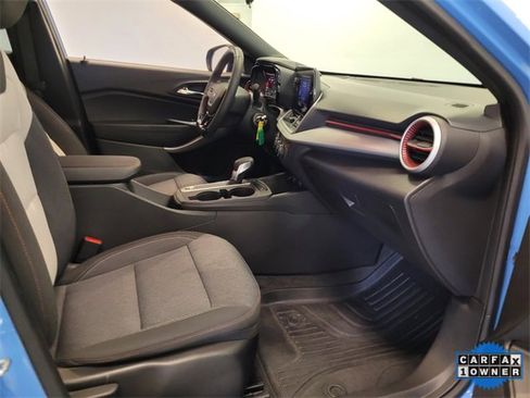 Used 2024 Chevrolet Trax RS w/ Driver Confidence Package image 15