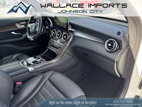 Used 2019 Mercedes-Benz GLC 300 4MATIC Coupe image 42