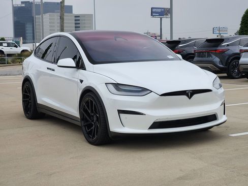 Used 2022 Tesla Model X AWD/4WD image 3