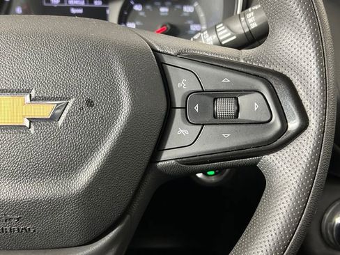 Used 2023 Chevrolet TrailBlazer LT FWD image 9