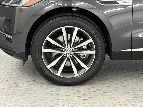 Used 2022 Jaguar F-PACE S image 10