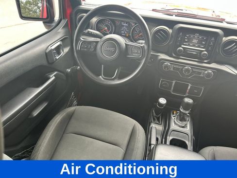 Used 2018 Jeep Wrangler Unlimited Sport AWD/4WD image 10
