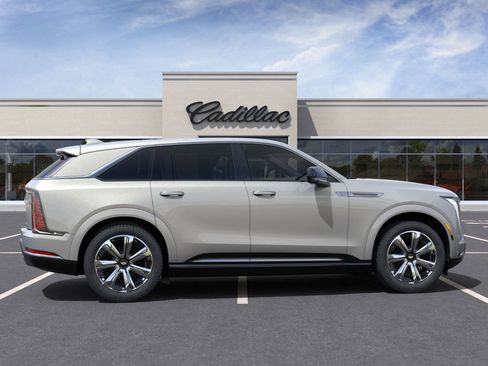 New 2025 Cadillac Escalade IQ Luxury 2 image 26