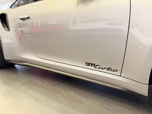 Used 2022 Porsche 911 Turbo image 11