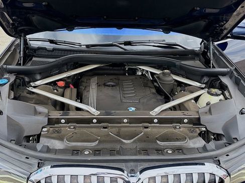 Used 2020 BMW X7 xDrive40i w/ Premium Package image 28