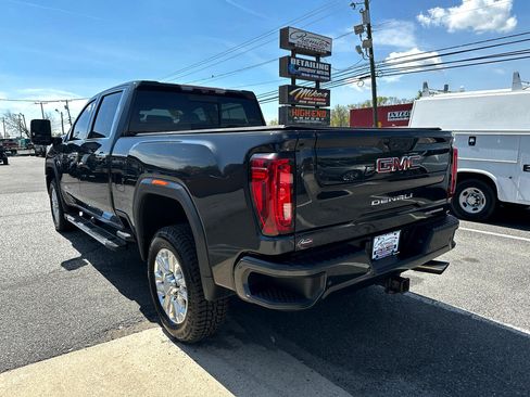 Used 2020 GMC Sierra 2500 Denali w/ Denali Ultimate Package image 7