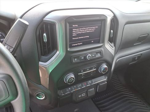 Used 2026 Chevrolet Silverado 1500 Custom AWD/4WD image 25