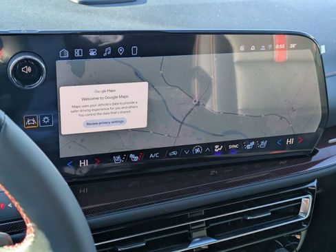 New 2026 Chevrolet Traverse RS w/ LPO, Floor Liner Package image 20