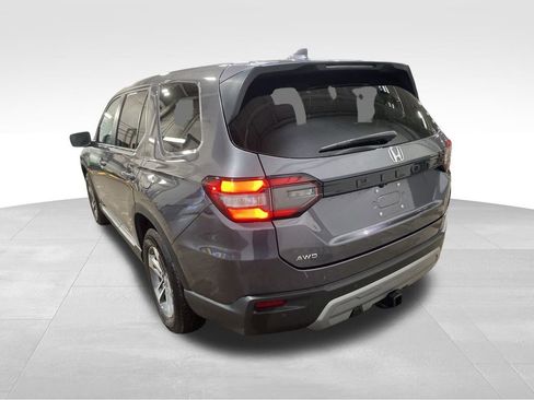 Certified 2024 Honda Pilot EX-L image 7
