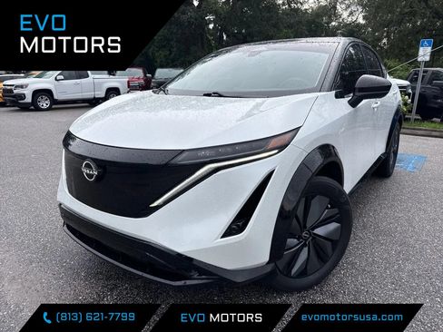 Used 2023 Nissan Ariya AWD image 1