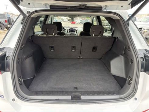 Used 2020 Chevrolet Equinox LT image 10