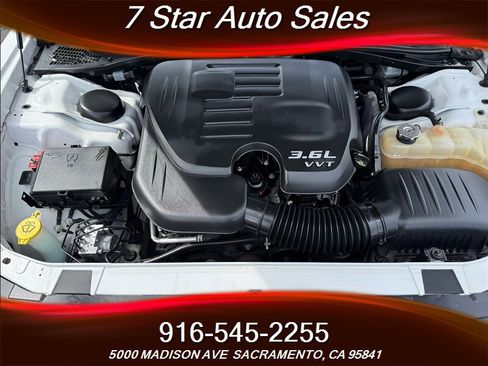 Used 2016 Dodge Challenger SXT w/ Sound Group image 15